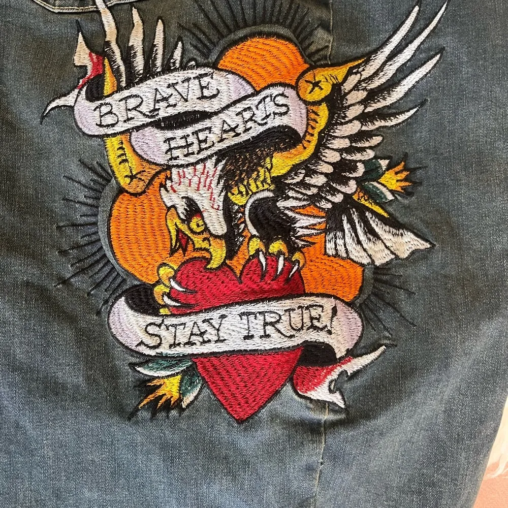 🔥NWT Y2K ED HARDY Brave heart wide leg jeans.women’s iconic denim❤️🔥 - Image 9