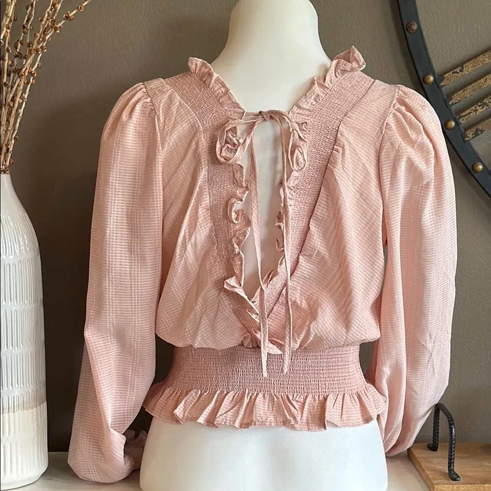 BLU PEPPER Pink Surplice Smocked Ruffle Top Size Large - Image 6