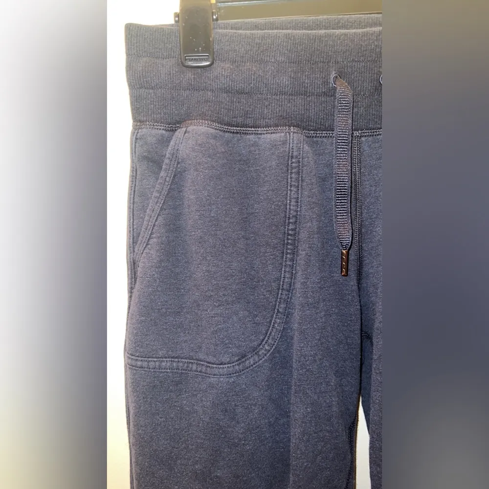 Lululemon Joggers - Image 7