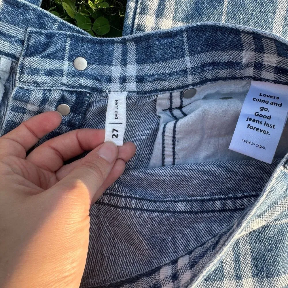 PACSUN Dad Jeans SZ 27 Womens High Rise Straight Plaid Button Fly Blue Raw Hem - Image 7