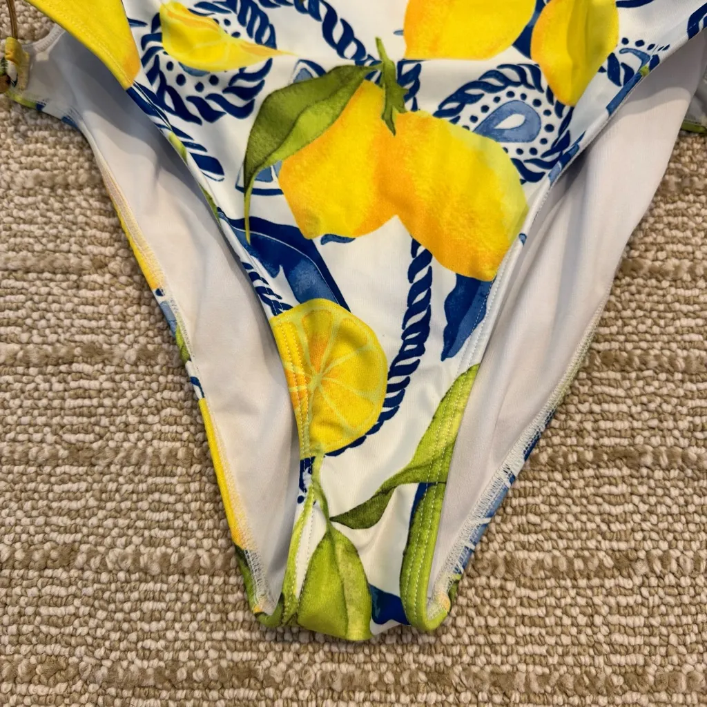 Kenny Flowers Positano Lemon Print Gold Ring Classic One Piece Swimsuit | M Yellow Size M - Image 5