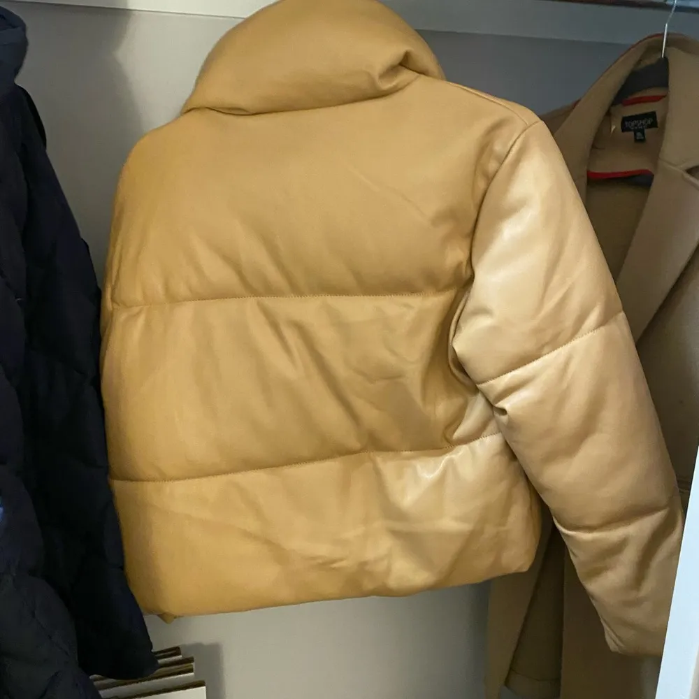 A&F Vegan Leather Puffer - Image 3