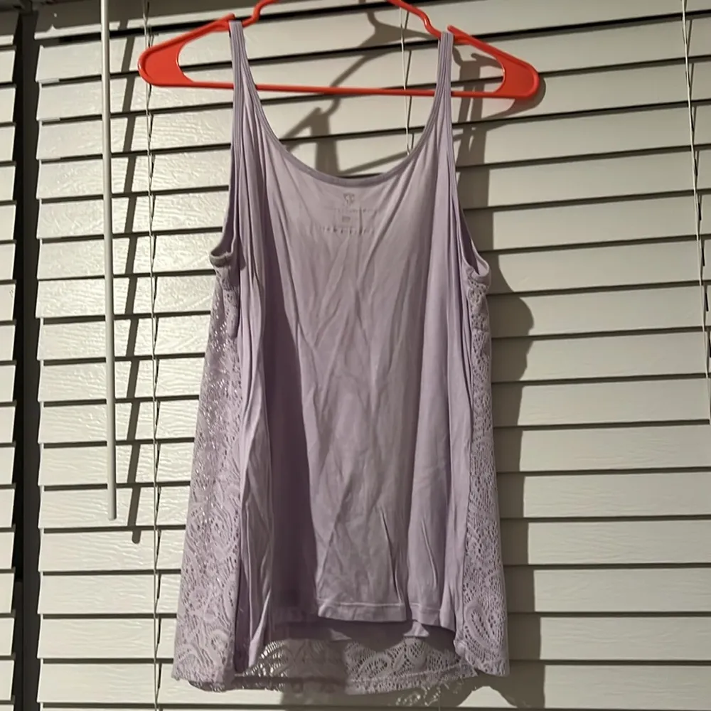 NY&C Lavender Lace Tank Top - Image 4
