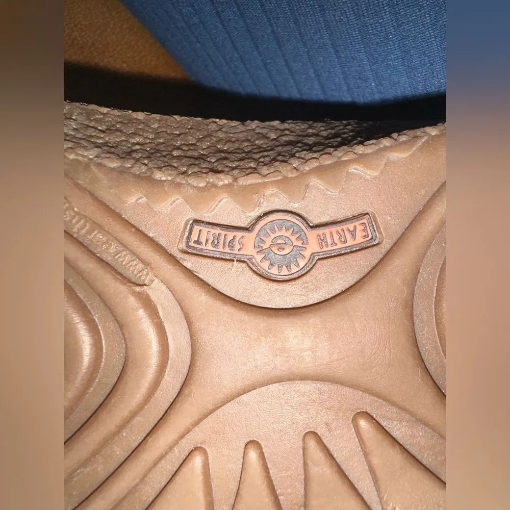 NWOT Earth Spirit brown Sharpa boots - Image 9