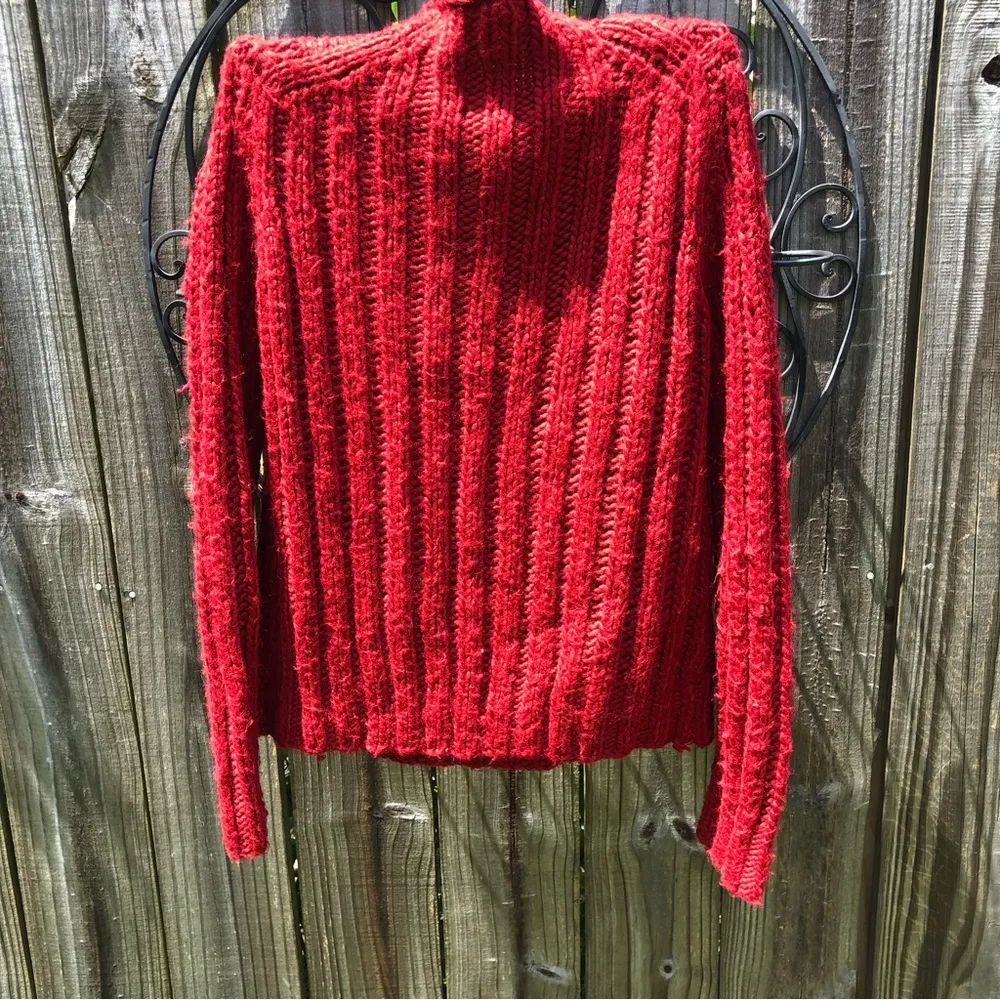 Express Red Handknit Wool Blend Cable Knit sweater M - Image 3