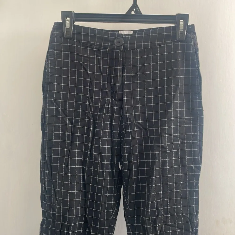 Princess Polly black and white plaid size 4. - Image 2