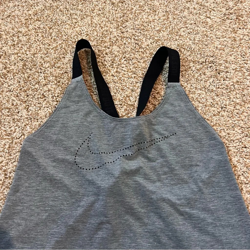 Nike  Dri-Fit Heather Gray Racerback Cut Out Tank Top Size Small - Image 2