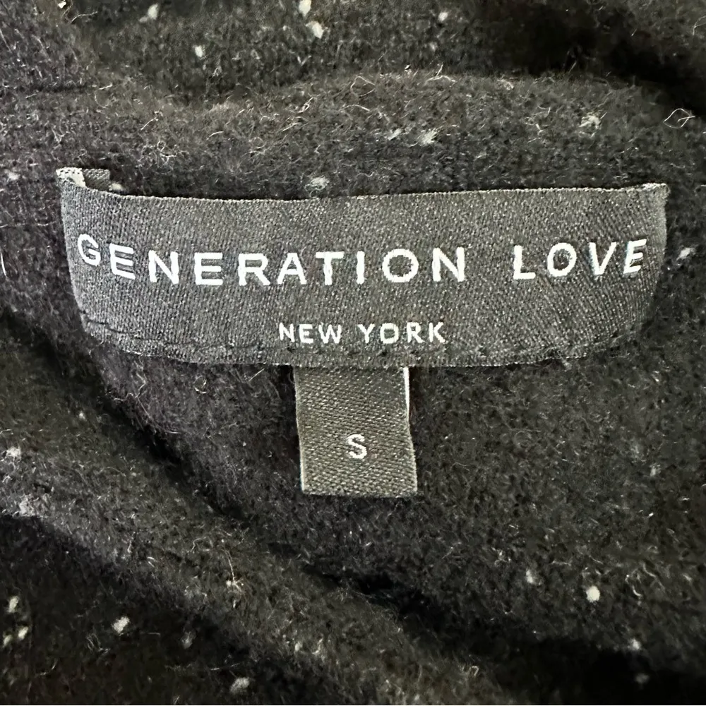 GENERATION LOVE Black Cold Shoulder Cashmere Sweater Size S - Image 8