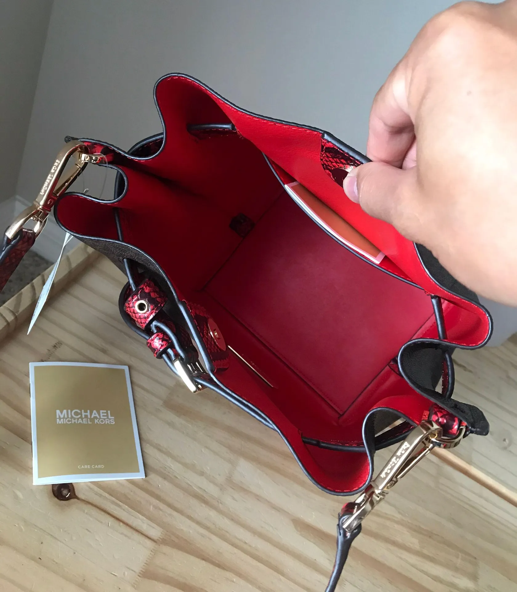 Michael Kors Purse - Image 7