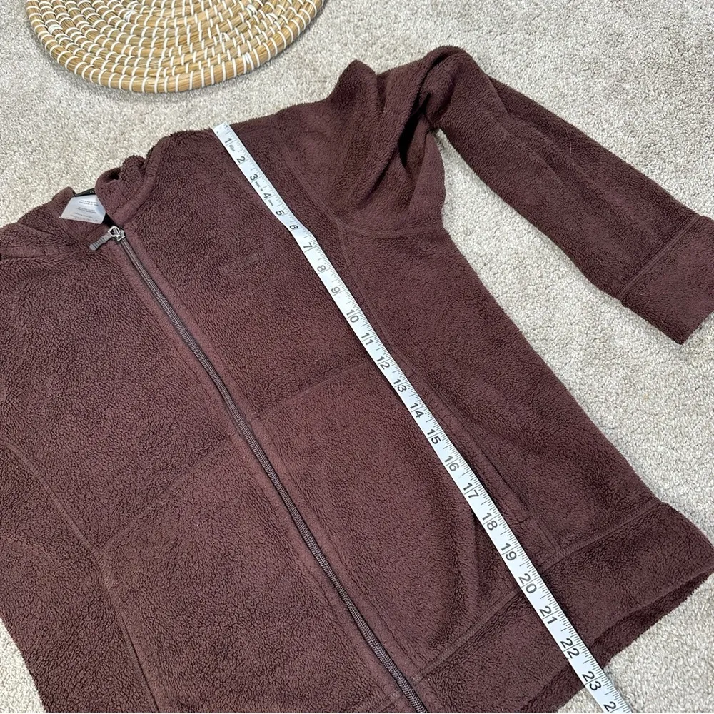 Patagonia Women’s Plush Synchilla Hoody Full Zip Longsleeve in Brown Size M - Image 13