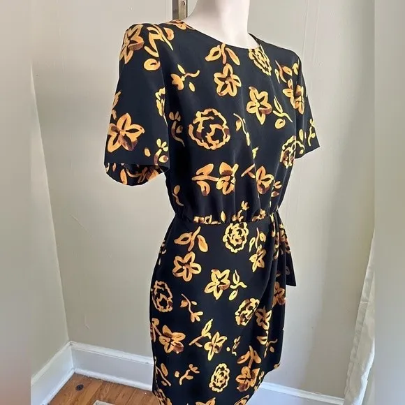 VINTAGE 90s Sag Harbor Floral Side Tie Tulip Dress - Image 5