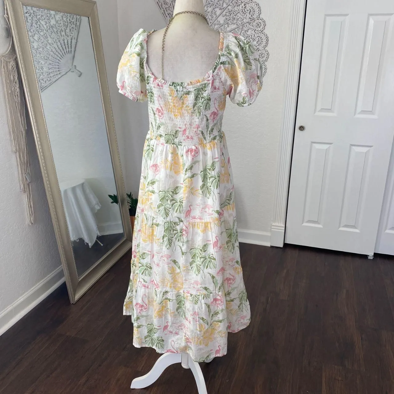 Place 100% Cotton White Pastel Green Pink Milkmaid Flamingo Floral Midi Dress L Size L - Image 6