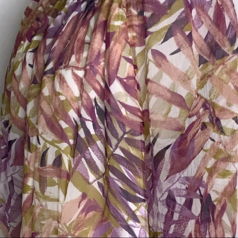 Lucky Brand Tan/Lavender Leaf Print Chiffon Off Shoulder Long Sleeve Top Large - Image 8