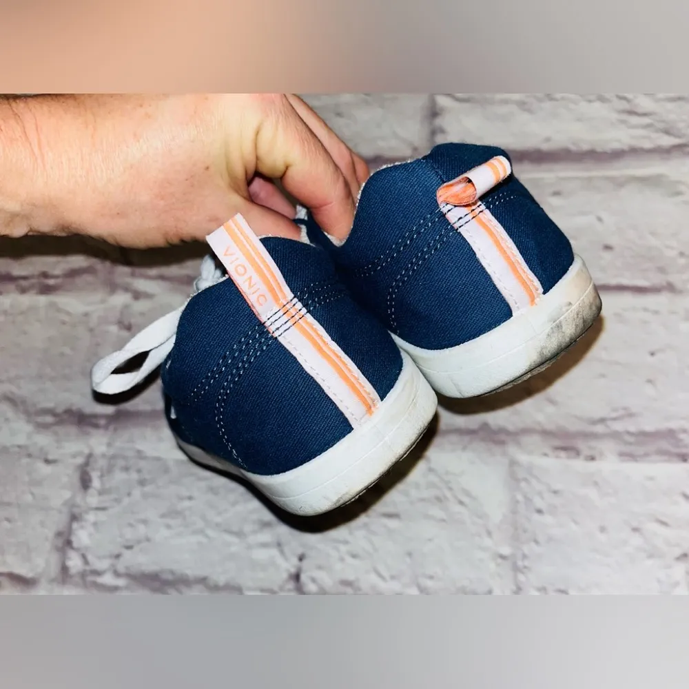 VIONIC Sneakers Stinson Beach Style sz 7 - Image 4