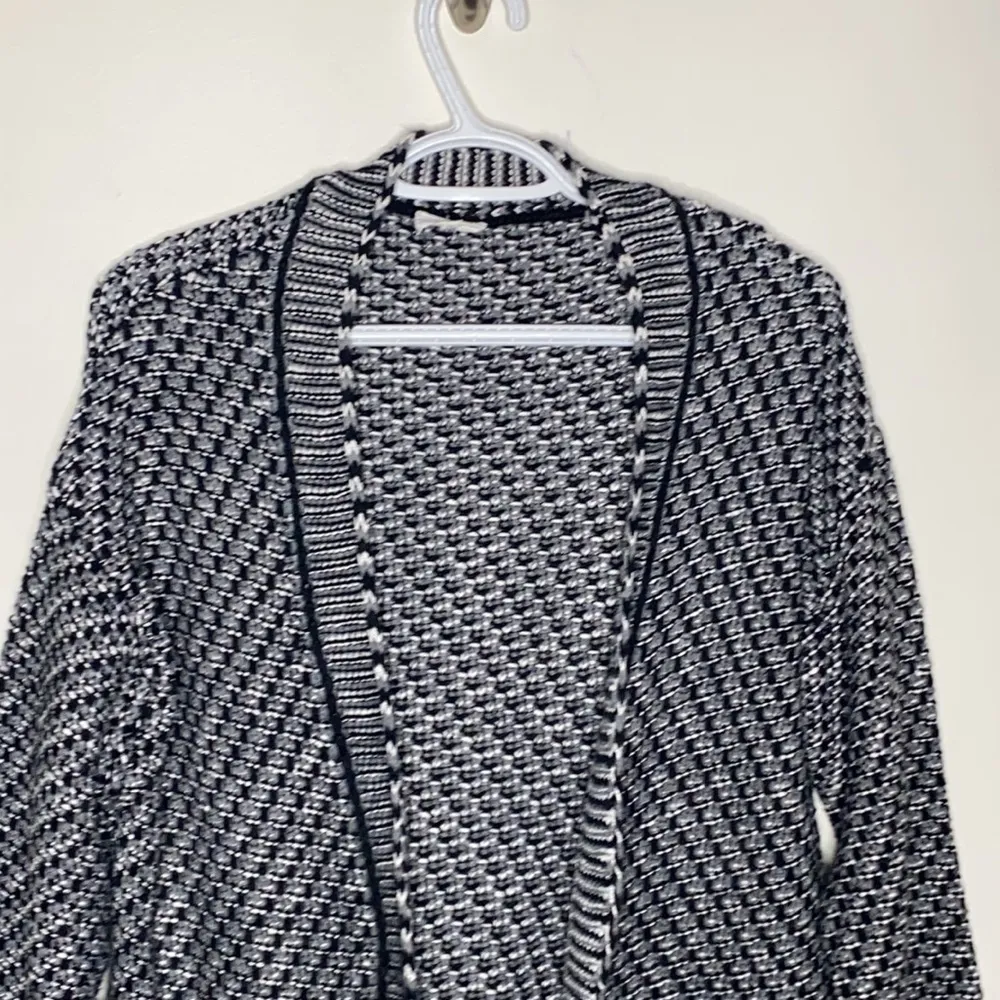 Sienna Sky longline chunky knit cardigan size XS - Image 3