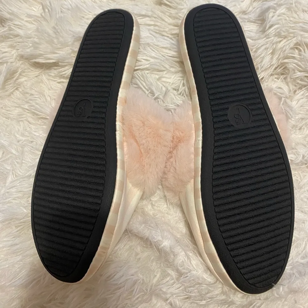 New Victoria secret slippers - Image 4