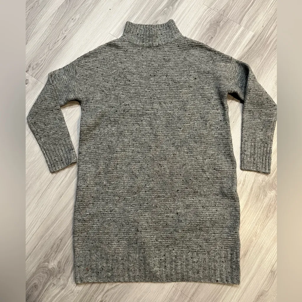 NWOT Aqua Gray Mock Neck Sweater Dress - 100% Exclusive‎ - Image 4