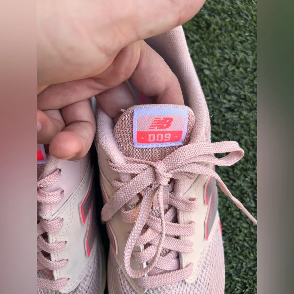 New Balance009  Women's Light Pink‎ Sneakers - Image 10