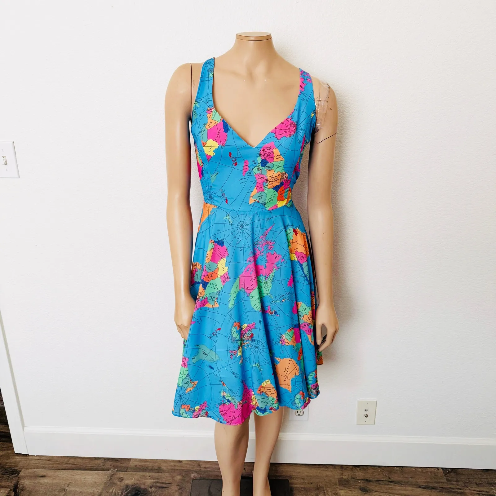 [Modcloth] Global Intentions World Map Novelty Retro Fit & Flare Midi Dress XL - Image 2