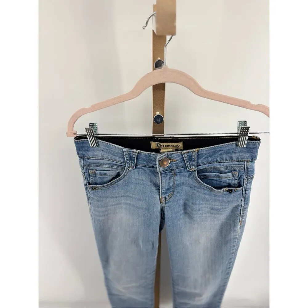 Democracy Jeans Women's "Ab" Technology Skinny Jeans Size 2 Light Wash Denim - Image 3