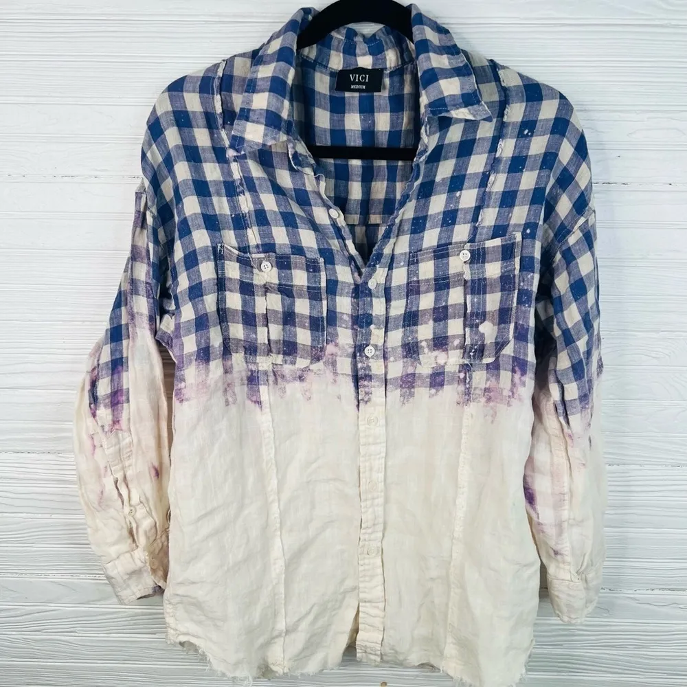 Vici Plaid Bleached Out Destroyed Hutton Up Shirt Size Medium Distressed - Image 2