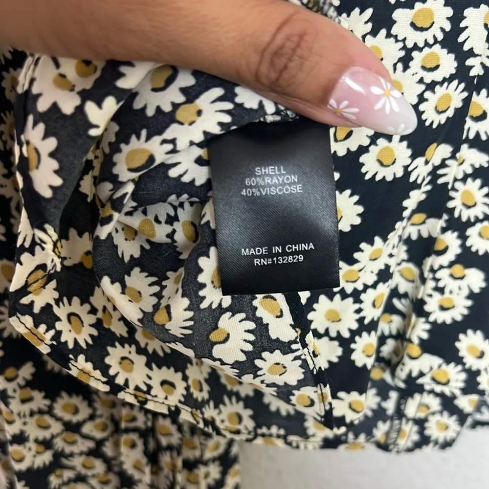 Privacy Please Daisy Long Sleeve Blouse - Image 7