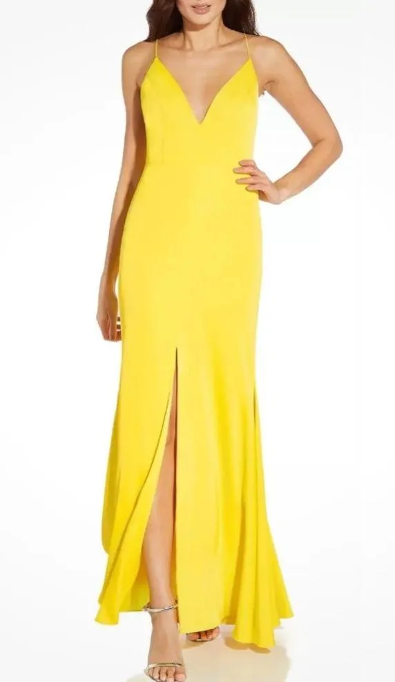 Aidan Mattox V-Neck Mermaid Gown, Evening Dress in Lemon Size 10 NWT $295 - Image 9