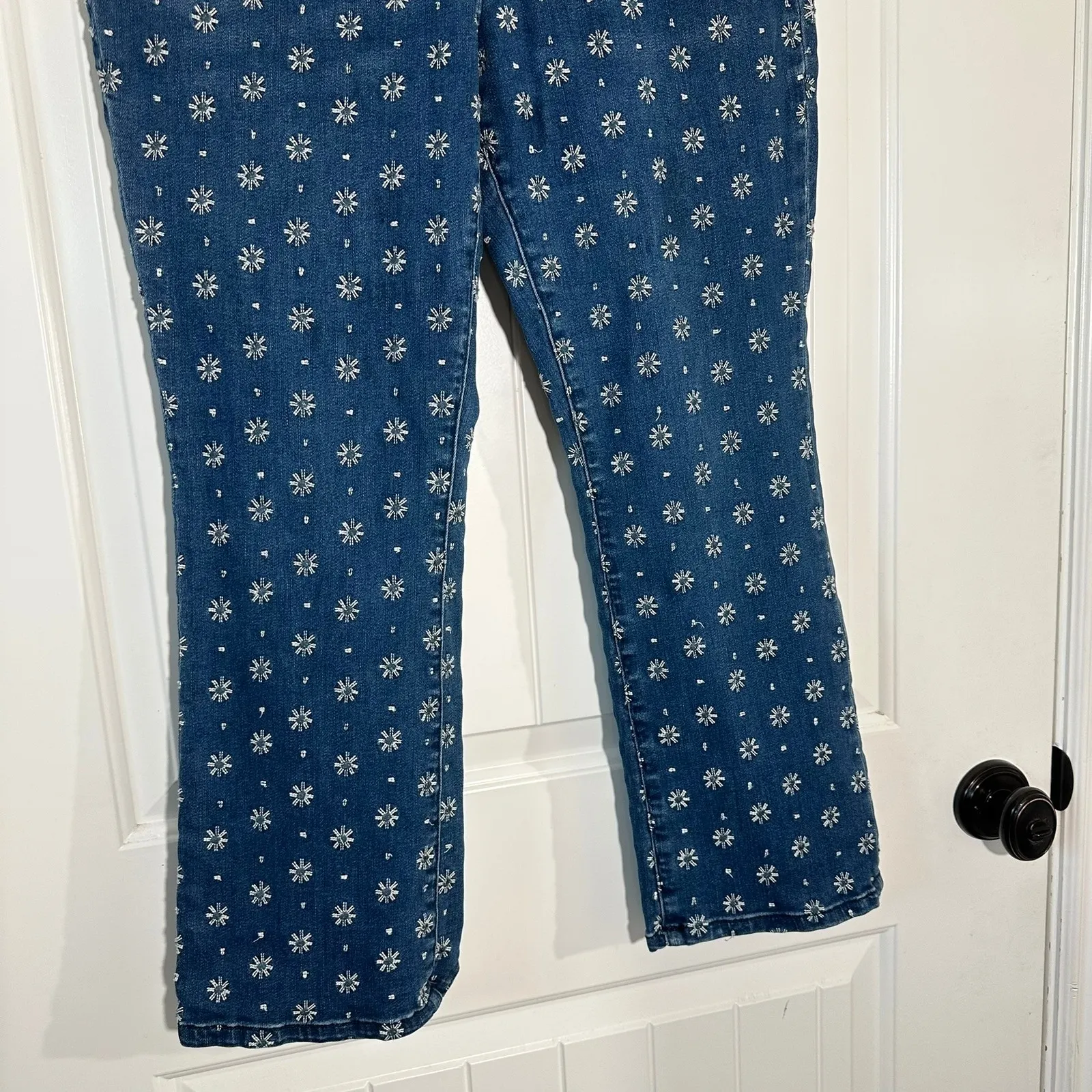 Pilcro and the Letterpress | High Rise Bootcut Jeans Floral Embroidery | 31" - Image 4