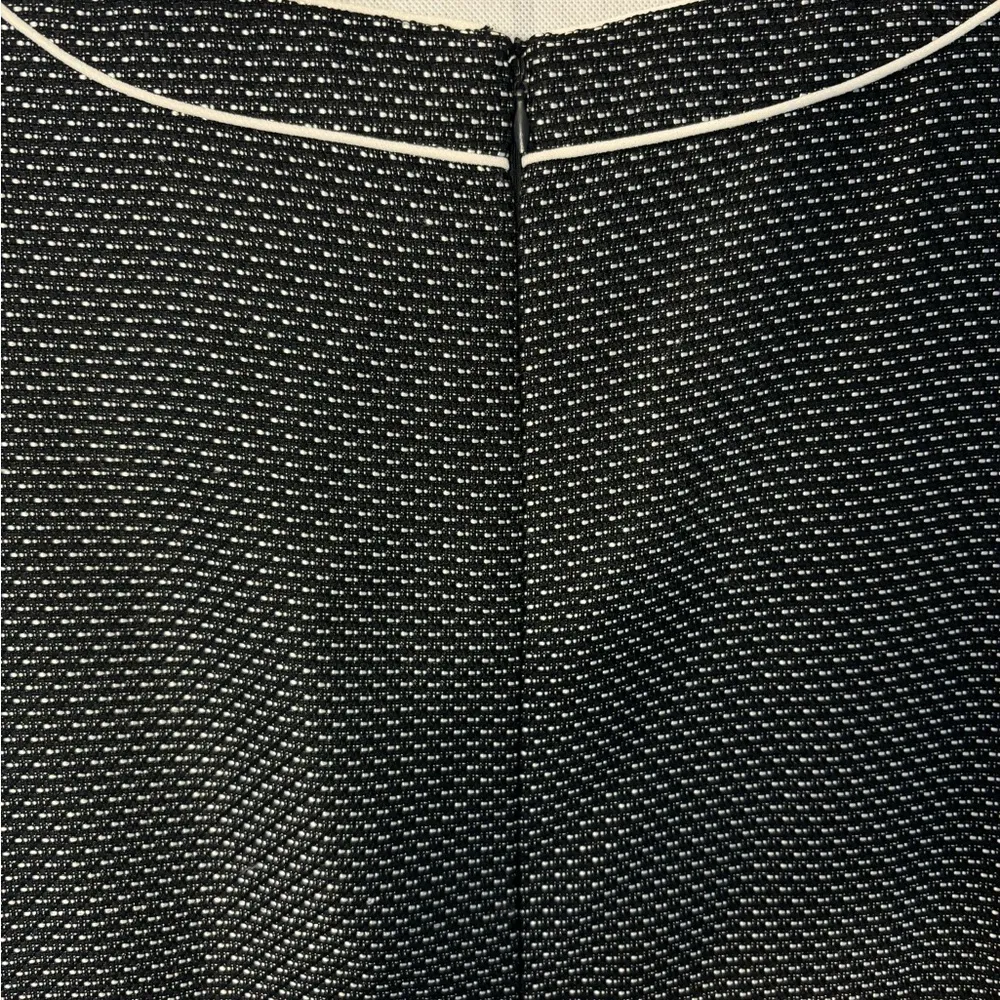 Tahari Arthur S Levine black and white woven sheath dress size 10 beade… - Image 12