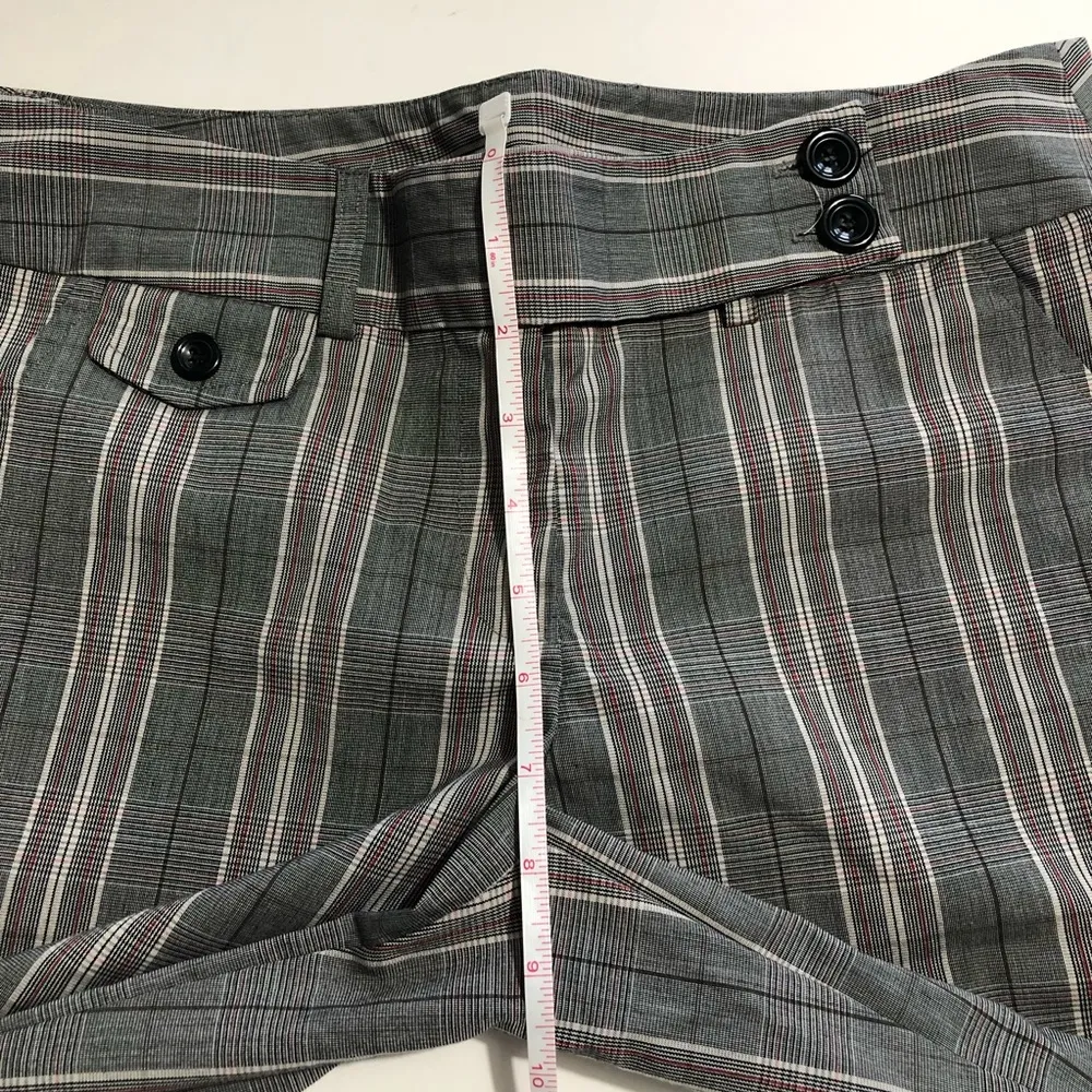 Tracey Evans Dress Shorts - Image 6