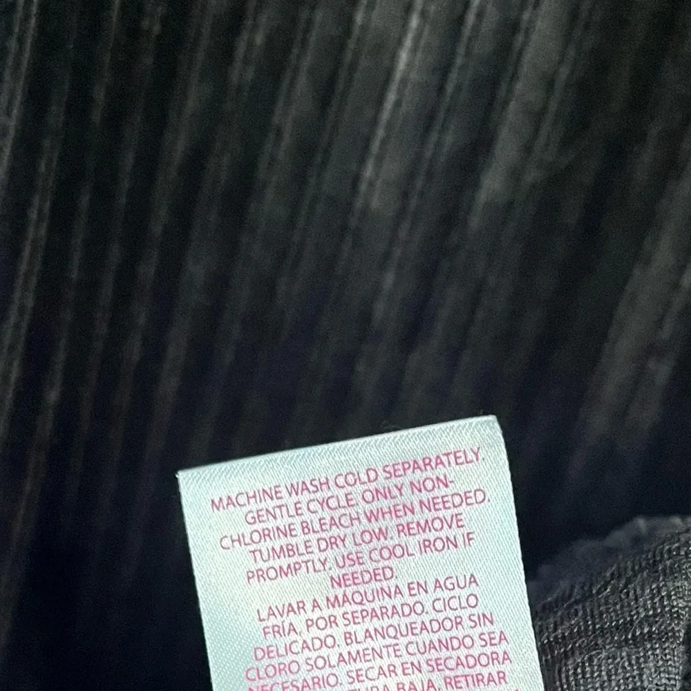 No Boundaries Black Velour Cropped‎ Pullover Size XXXL - Image 8