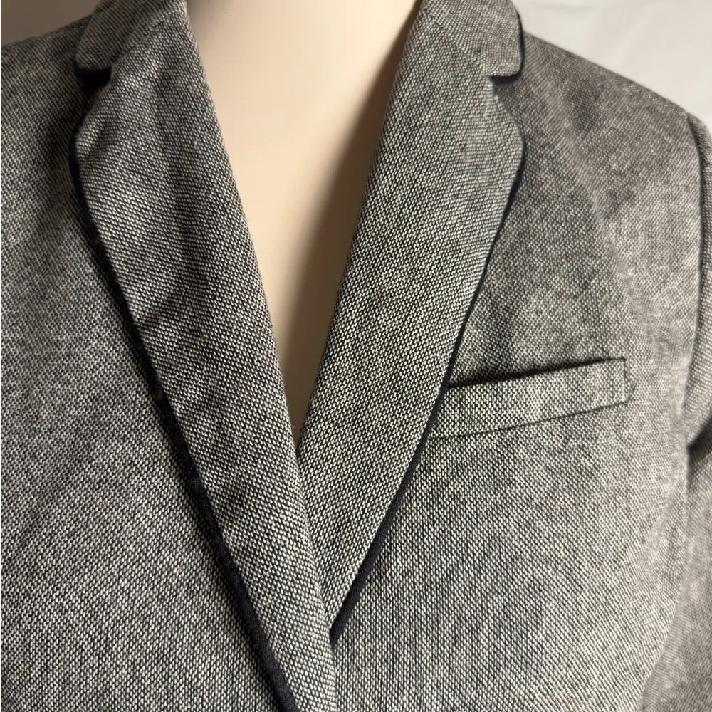 Gap  Tweed Gray Blazer - Image 2