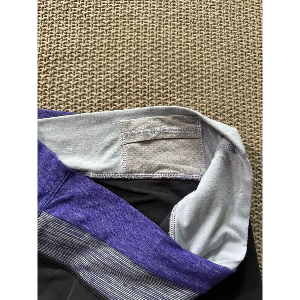 Lululemon Women's‎ Athletica Black Purple Waistband Tight Pocket Leggings Size 6 - Image 7