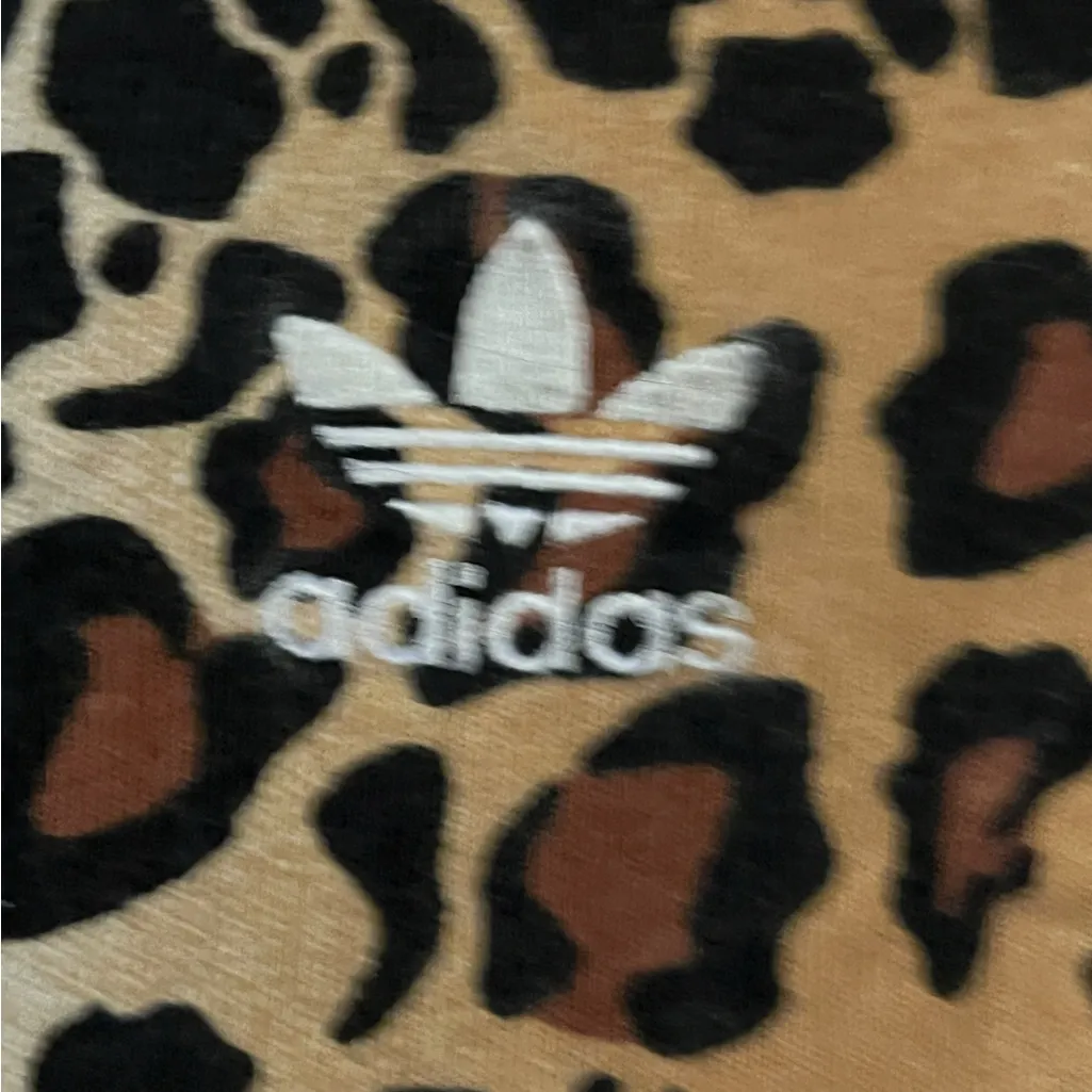 Women’s Adidas Cropped T-Shirt - 
Size S Adidas logo - Image 5