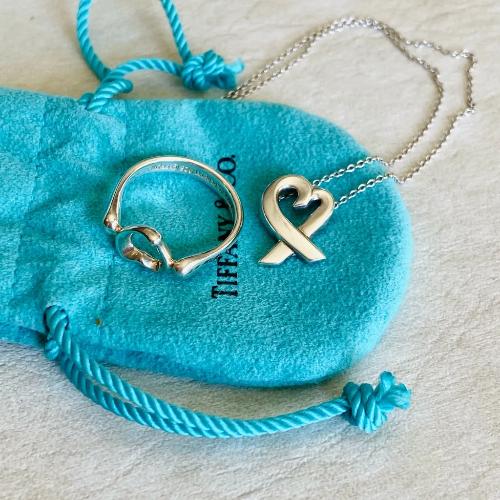 Tiffany&Co LOVING HEART necklace💖 - Image 9