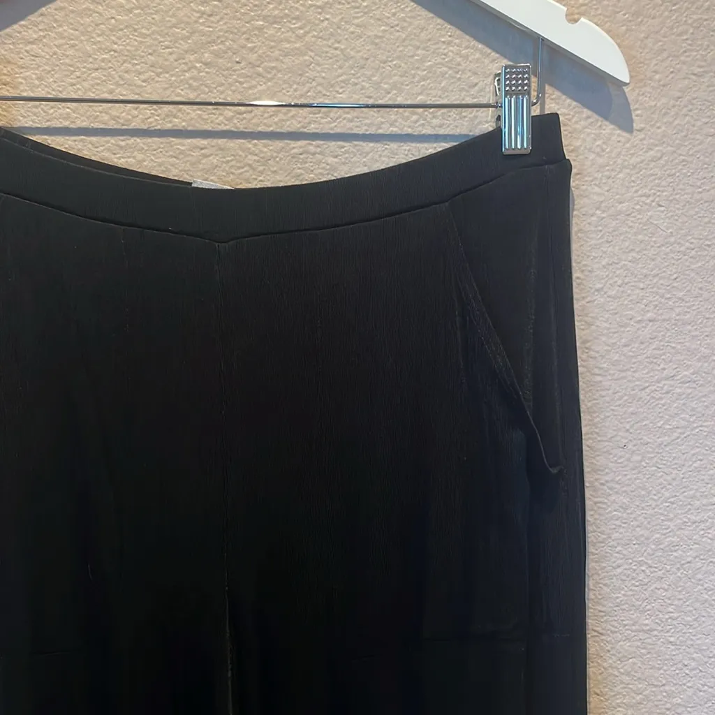 Chico’s Women’s Travelers Loose Fit Stretchy Black Pants Size 1 or 8 - Image 4