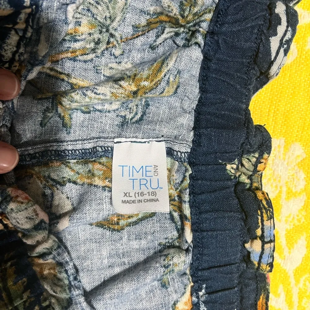 Time & Tru  shorts - Image 2