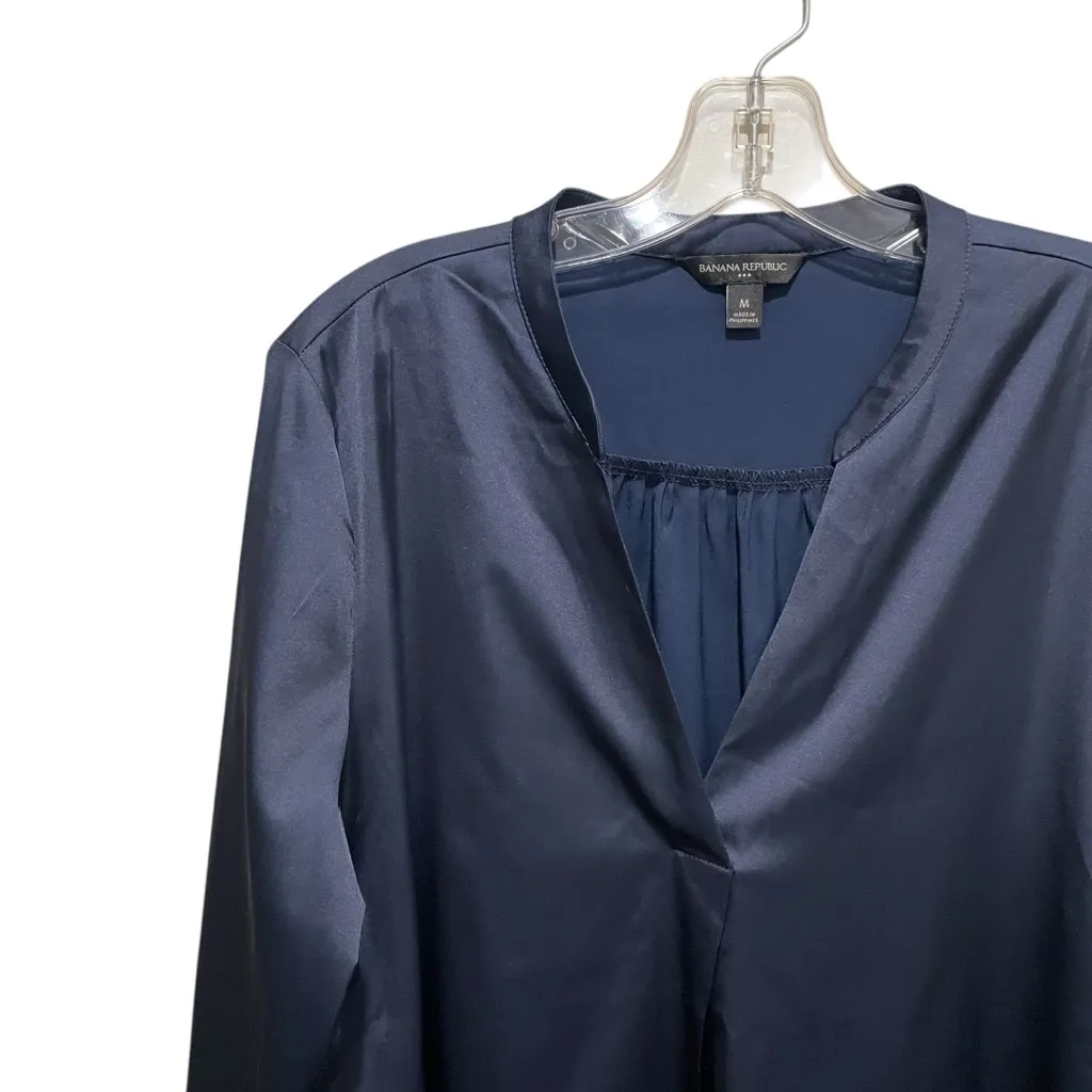 Banana Republic Satin Long Sleeve V Neck Blouse Navy Blue Women’s Size Medium - Image 3