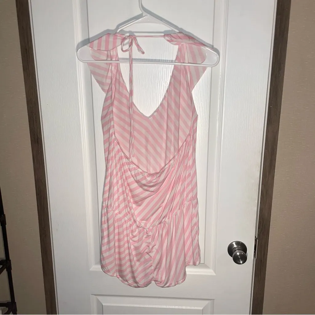 Victoria's‎ Secret beach Romper womens Size M Pink White Striped supper soft - Image 3