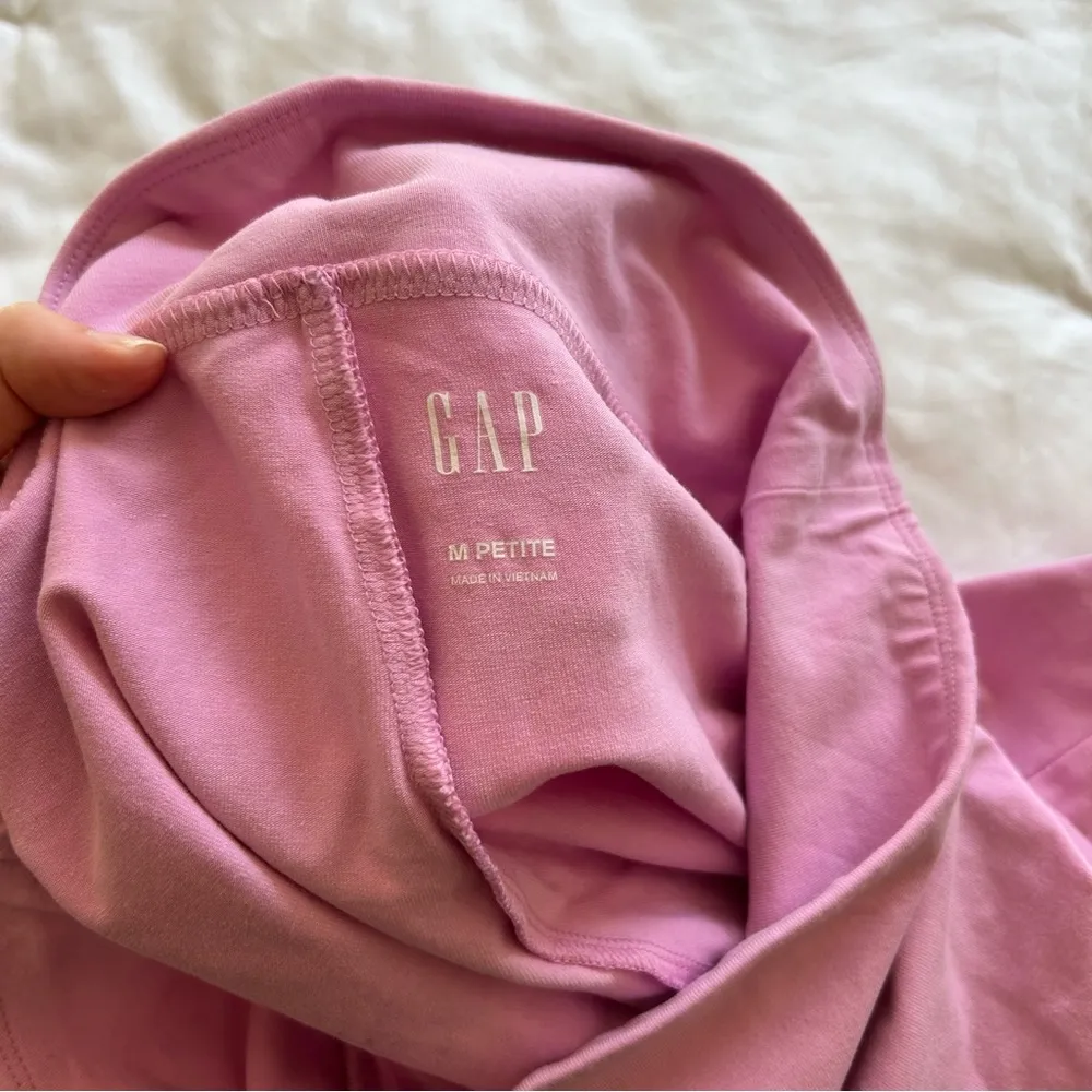 Gap Pink Women's Shorts - Image 3