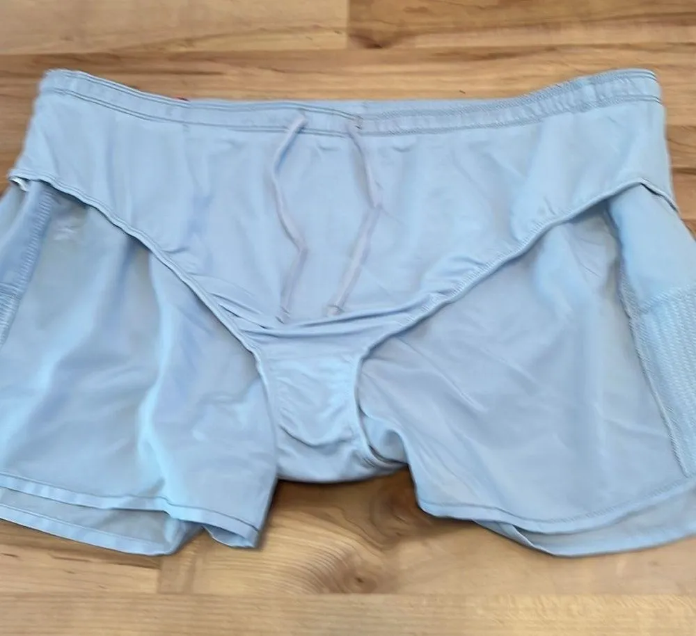 Reebok Light Blue Run with it Short Women’s Lined Relaxed Athletic Shorts - NWT - Image 11