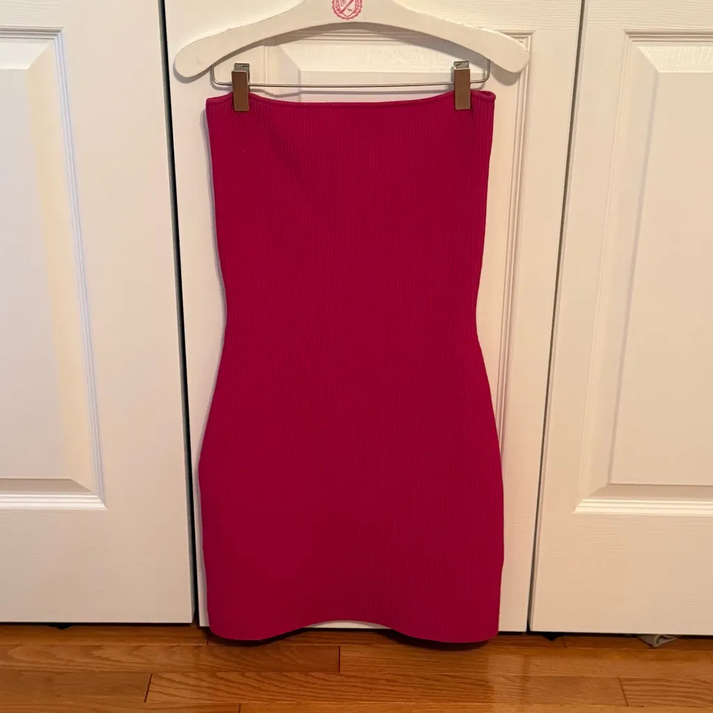 Aritzia Babaton Sculpt Knit Tube Dress in Pink - Image 2