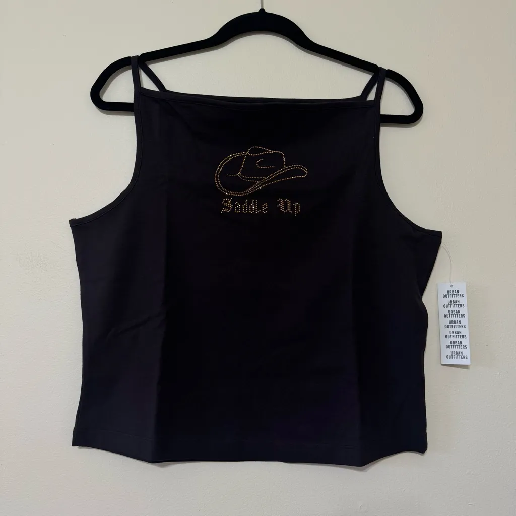 NWT Ecote Romy Saddle Up Cowboy Hat Embellished cropped Tank Top - Image 4