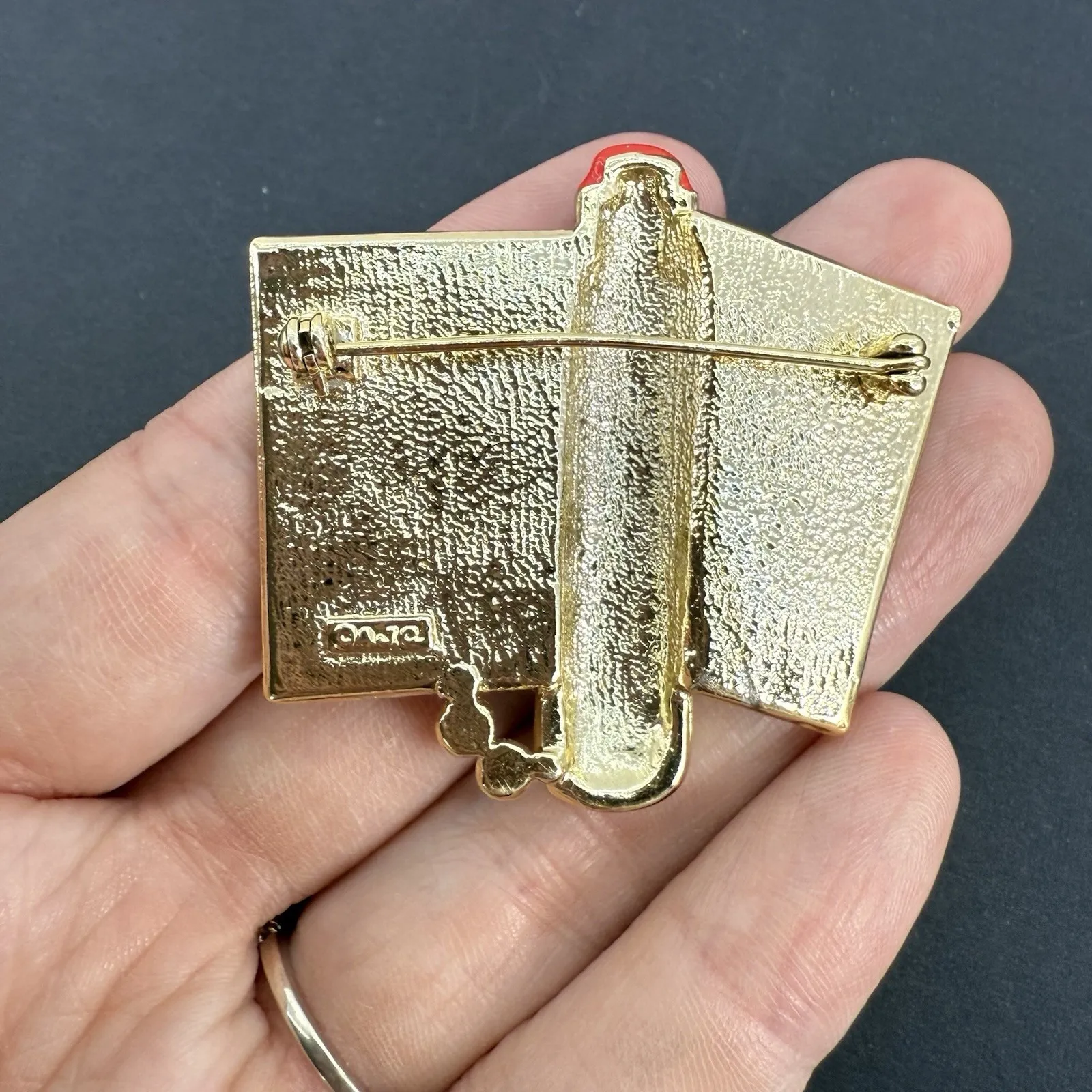 AJC Vintage Pin Brooch Bingo Cards Marker Gold Tone Signed - Image 7