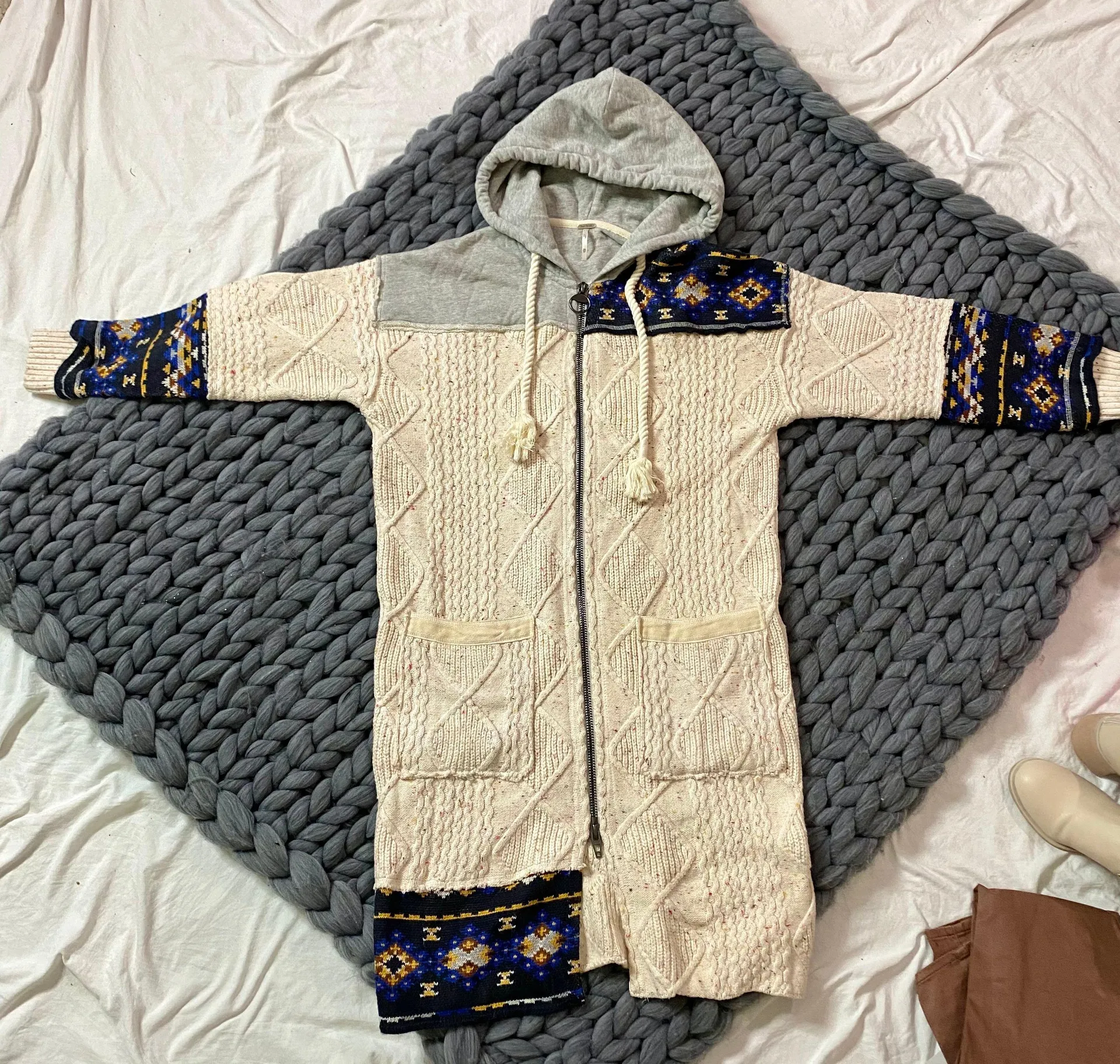 ‘Capture The Moment’ Cardi - Image 5