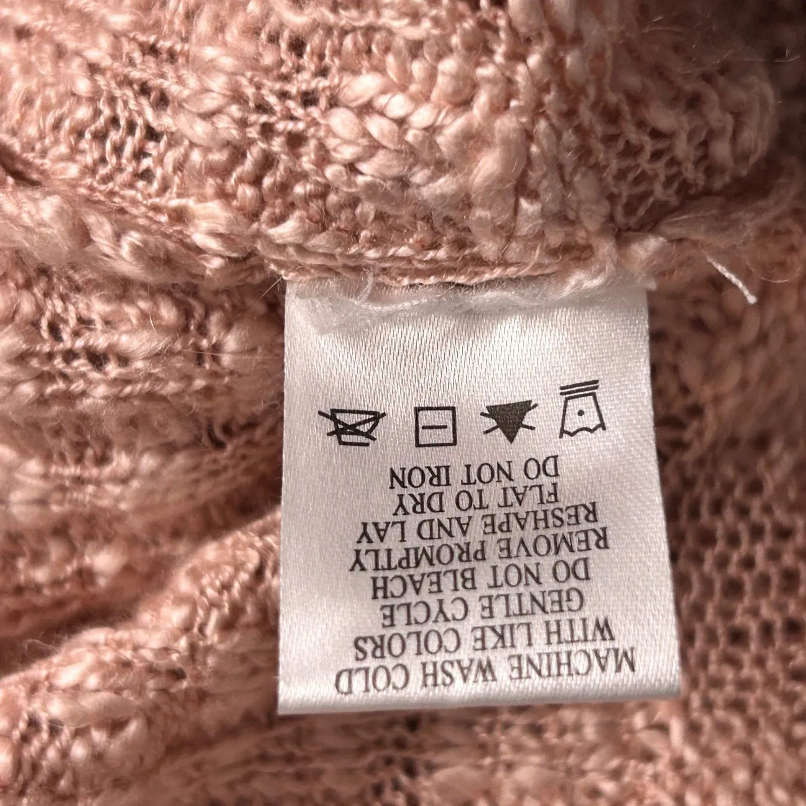 Almost Famous Off Shoulder Sweater Pink Medium - Image 12