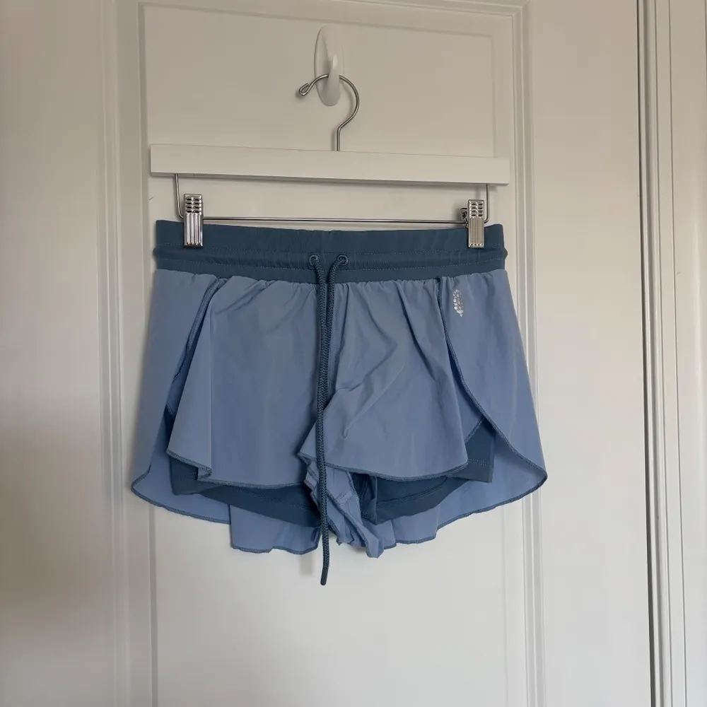 FP Movement Bundle Boxy Tank Athletic Shorts Gray Size XS - Image 7