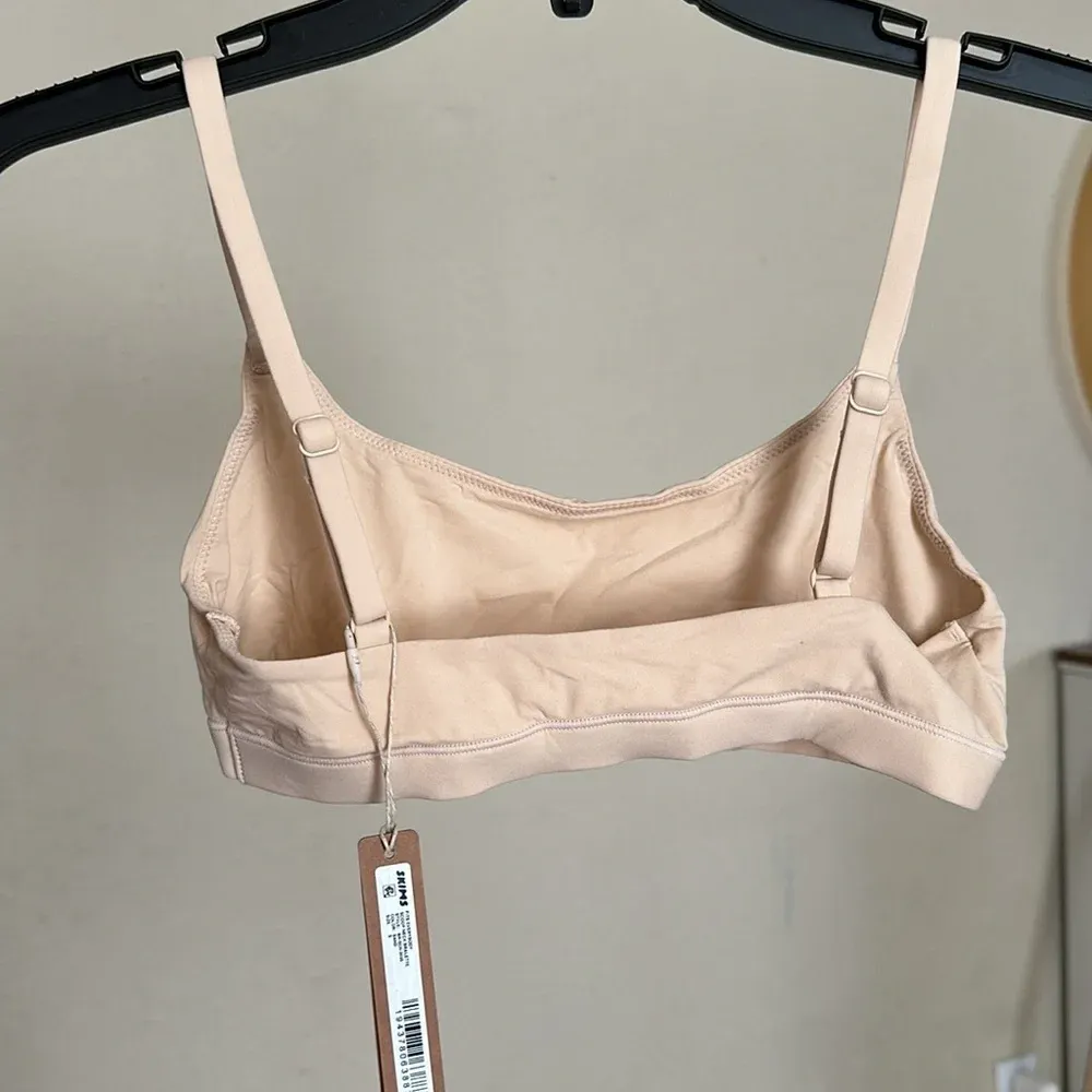 Skims Fits Everybody Scoop Bralette Color: Sand NWT size XL - Image 4