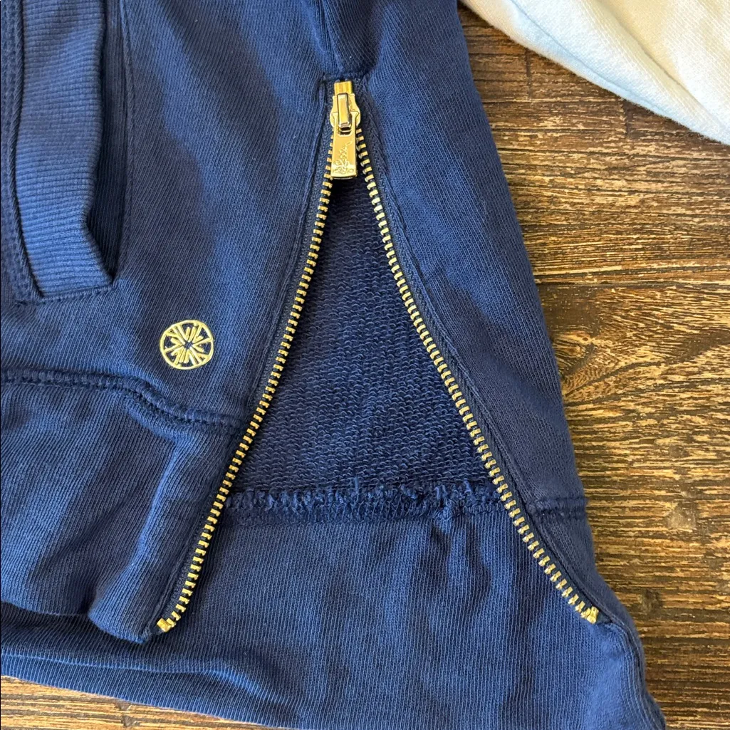 Lilly Pulitzer  Luxletic Beach Comber Pullover Tunic Top Medium Navy Colorblock - Image 8