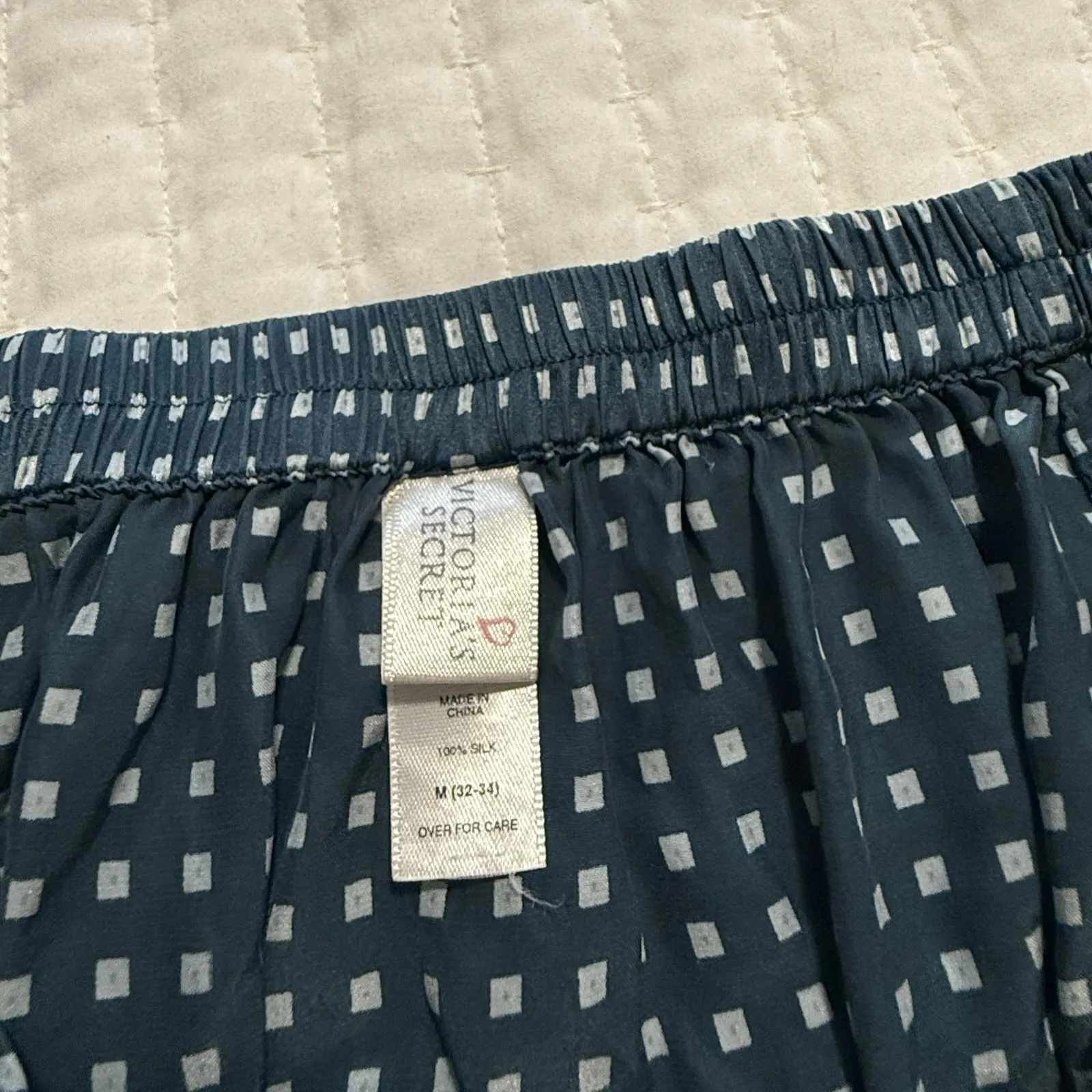 Victoria's Secret Boxer 100% Silk Blue Sz M Medium (32-34) Shorts PJ Lounge - Image 4